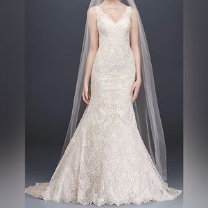 Oleg Cassini lace trumpet wedding dress